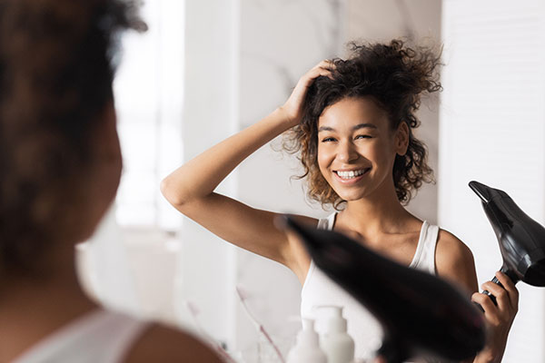 Come nutrire i capelli con prodotti naturali